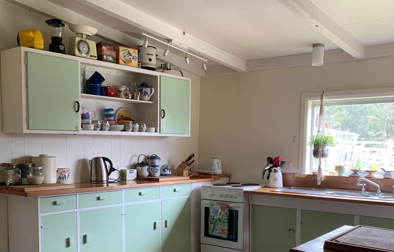 Wylah Cottage For A Peaceful Bruny Island Escape With Water Views, Fireplace & Wallabies Simpsons Bay Exterior foto